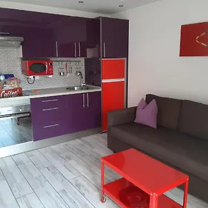 apartamento-deluxe-mareverde-con-piscina-cllmatizada.tenerifehoteles.net/
